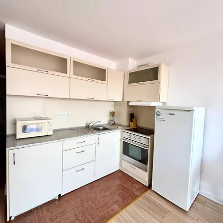 Apartment 17 Pools In Noks Grand Sveti Vlas